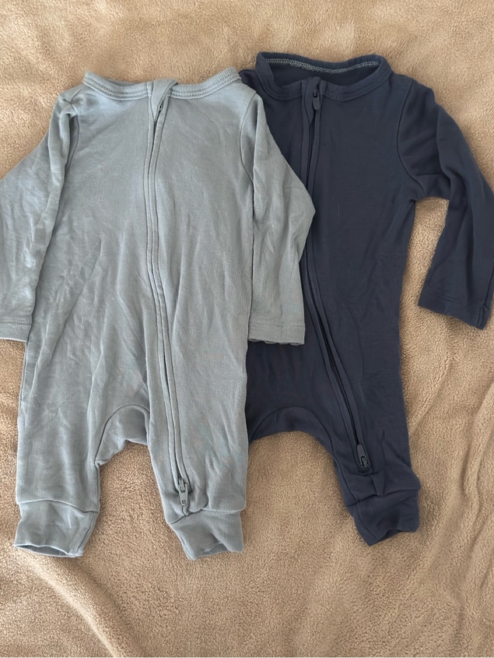 Carter's Long-Sleeve Zip Footie Pair in Light Gray and Navy